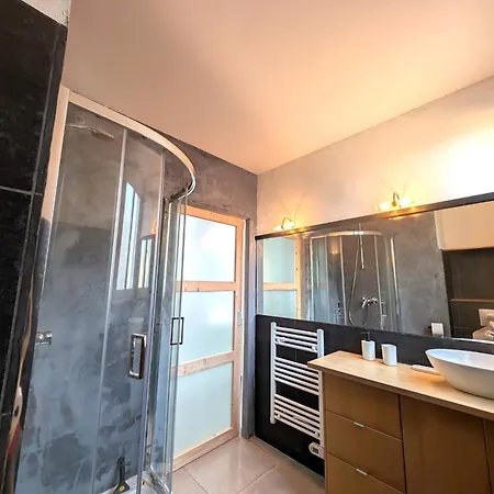 Maison 6 A 8 Personnes 