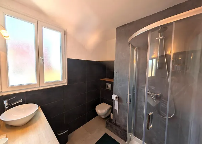 Maison 6 A 8 Personnes 